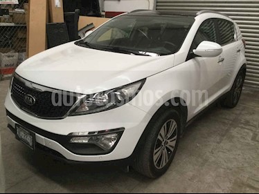 Kia Sportage 5 pts. EX PACK, TA Climatronic, Piel, Camara rever usado (2016) color Blanco precio $288,000