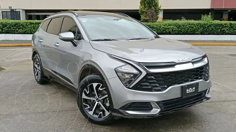 Foto Kia Sportage EX Pack usado (2023) color Gris precio $569,800