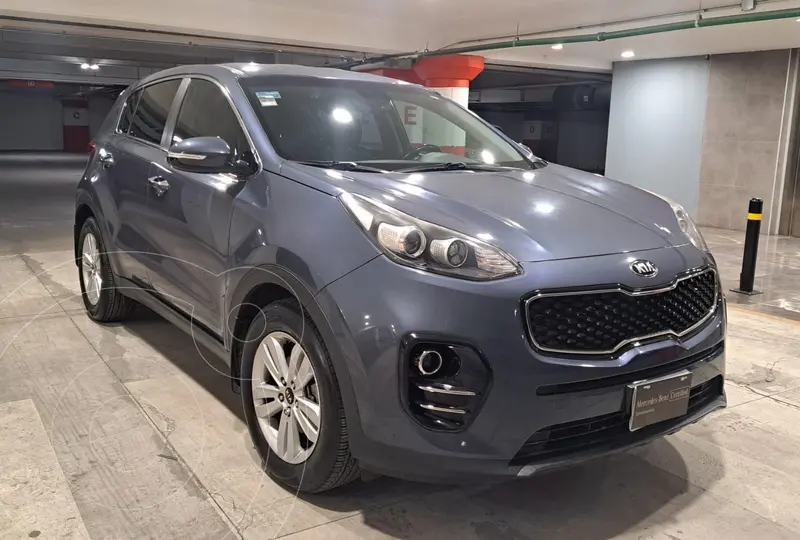 Foto Kia Sportage EX 2.0L usado (2018) color Azul precio $269,900