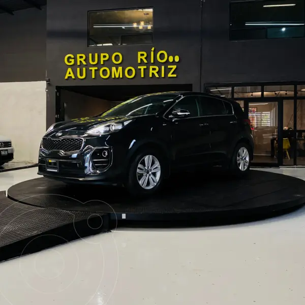 Foto Kia Sportage EX 2.0L usado (2018) color Negro precio $269,000