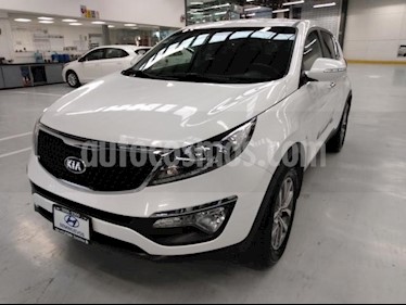 foto Kia Sportage 5P EX TA A/AC. CAMARA REVERSA F. NIEBLA RA-17 usado (2016) color Blanco precio $258,000