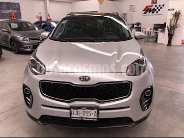 foto Kia Sportage EX Pack 2.0L usado (2018) color Gris precio $349,000