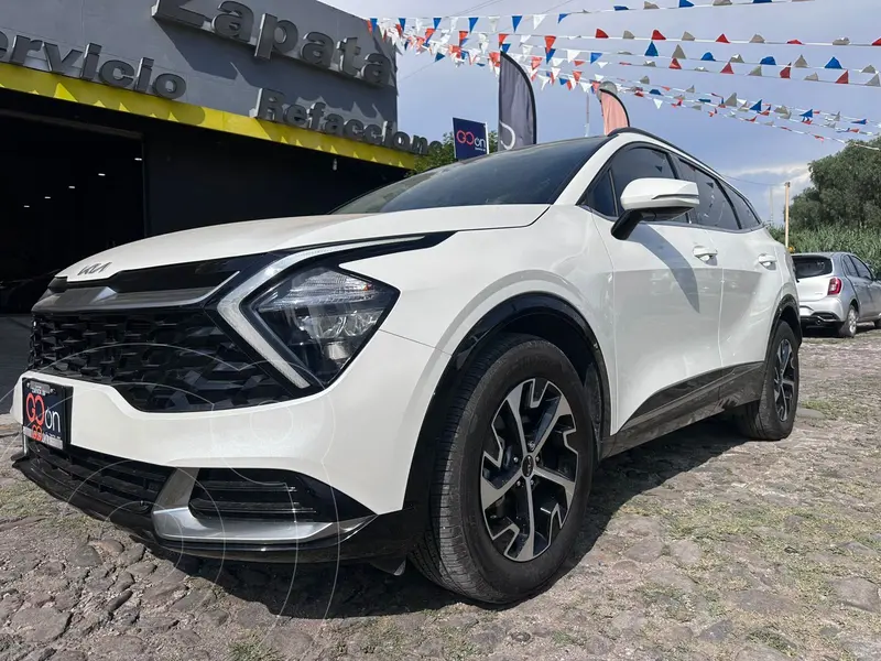 Foto Kia Sportage EX Pack usado (2023) color Blanco precio $525,000