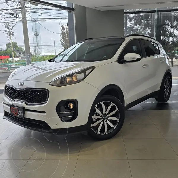 Foto Kia Sportage EX Pack 2.0L usado (2017) color Blanco precio $260,000