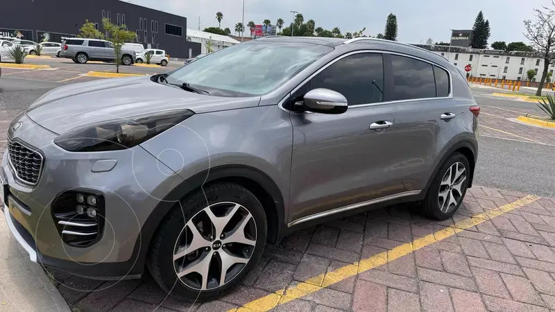 Foto Kia Sportage SXL AWD 2.4L usado (2016) color Plata Mineral precio $296,000