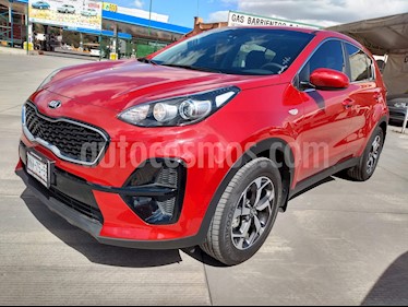 Kia Sportage LX 2.0L Aut usado (2020) color Rojo precio $368,000