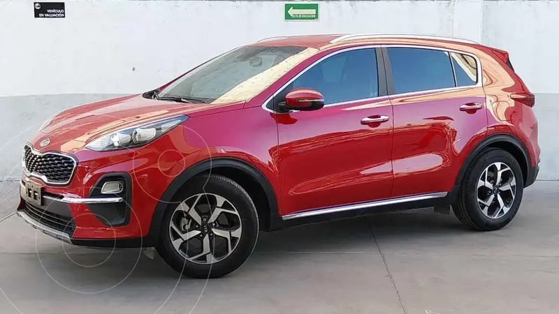 Foto Kia Sportage 2.0L EX usado (2022) color Rojo precio $365,000