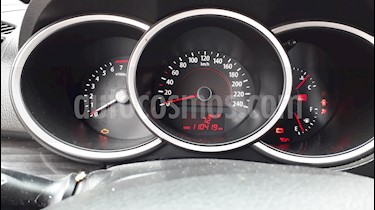 foto Kia SSorento EX 2.4L 4X2 usado (2011) color Plata precio $5.800.000