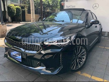 Kia Stinger 4 pts. GT Line, 2.0T, TA, camara reversa 8", volan usado (2018) color Negro precio $490,000