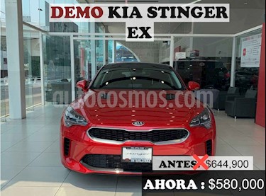 foto Kia Stinger EX usado (2020) color Rojo precio $580,000