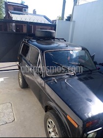 Lada Niva 4x4 1.7 usado (1991) color Negro precio $180.000