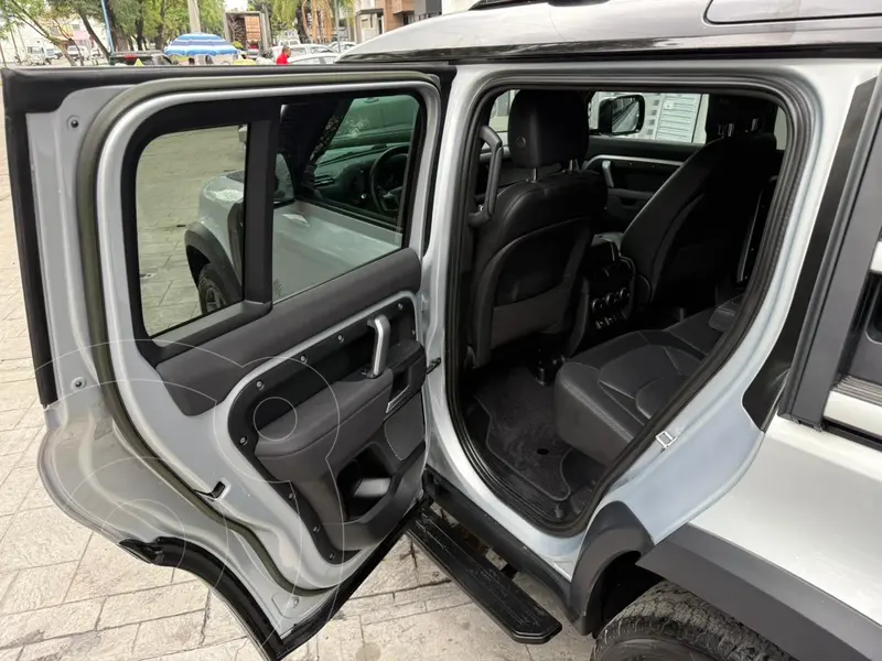 land-rover defender