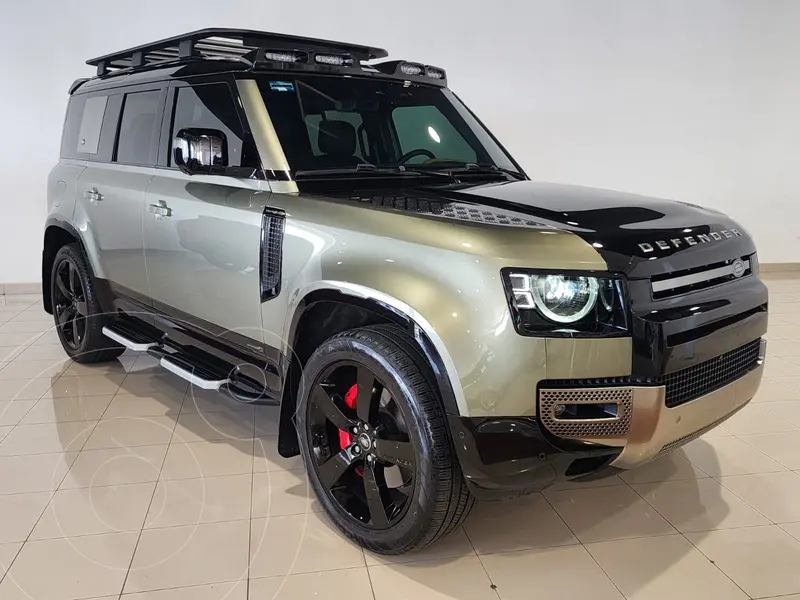 Foto Land Rover Defender 110 X usado (2023) color Verde precio $1,799,000