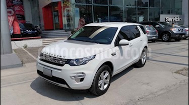 Land Rover Discovery SE L4/2.0 Aut usado (2015) color Blanco precio $375,000