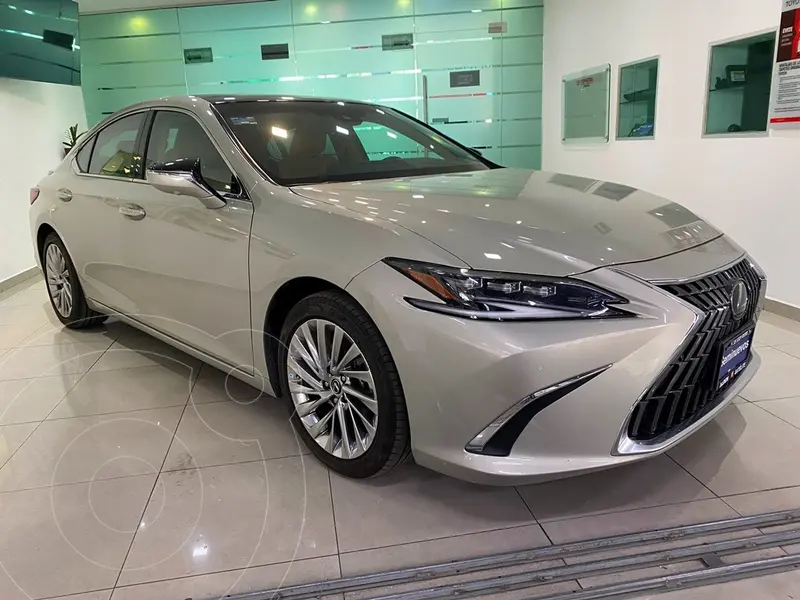 Foto Lexus ES 350 usado (2022) color A eleccion precio $999,000