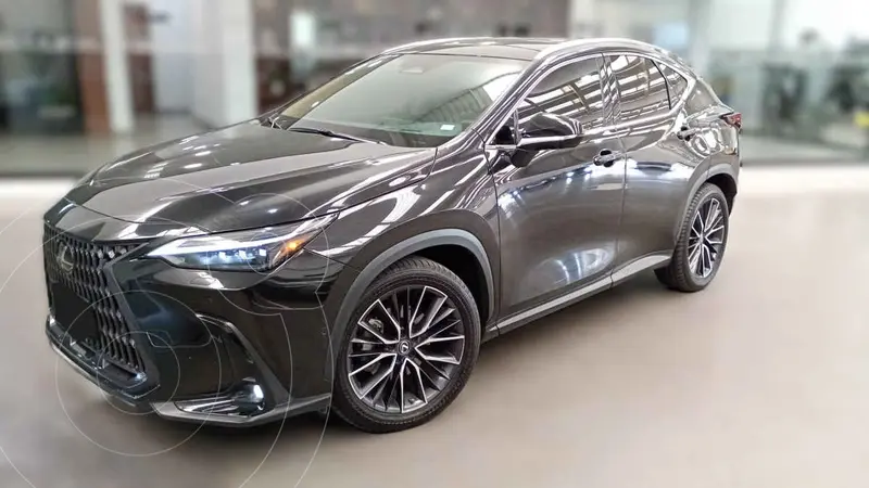 Foto Lexus NX Hybrid 350H Luxury usado (2022) color Negro precio $819,900