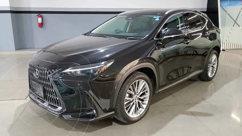 Foto Lexus NX Hybrid 350H Premium usado (2025) color Negro financiado en mensualidades(enganche $408,113 mensualidades desde $18,537)