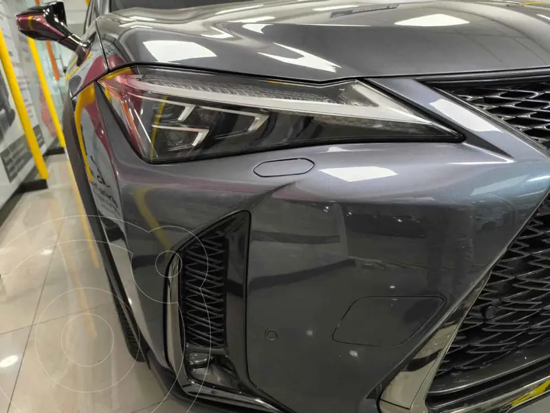 lexus ux-hybrid