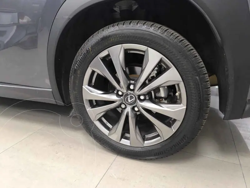 lexus ux-hybrid