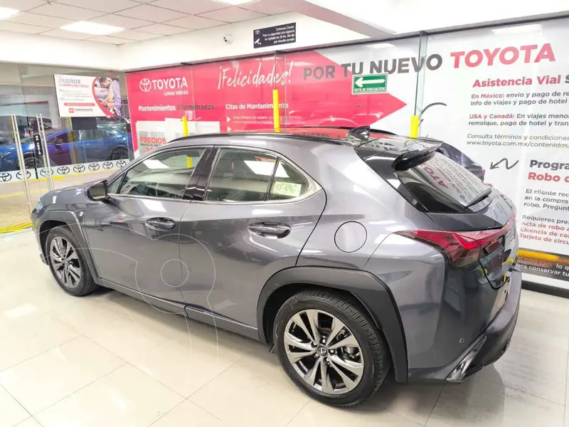 lexus ux-hybrid