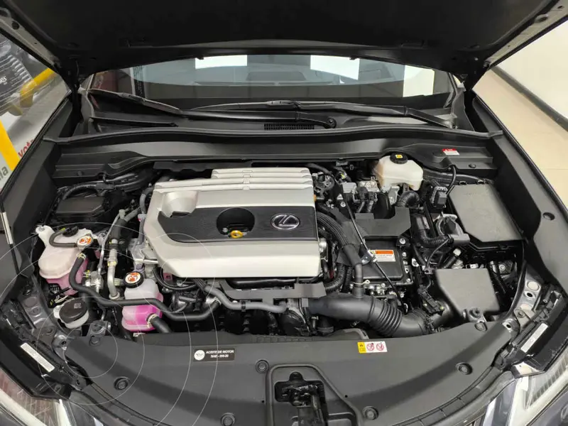 lexus ux-hybrid