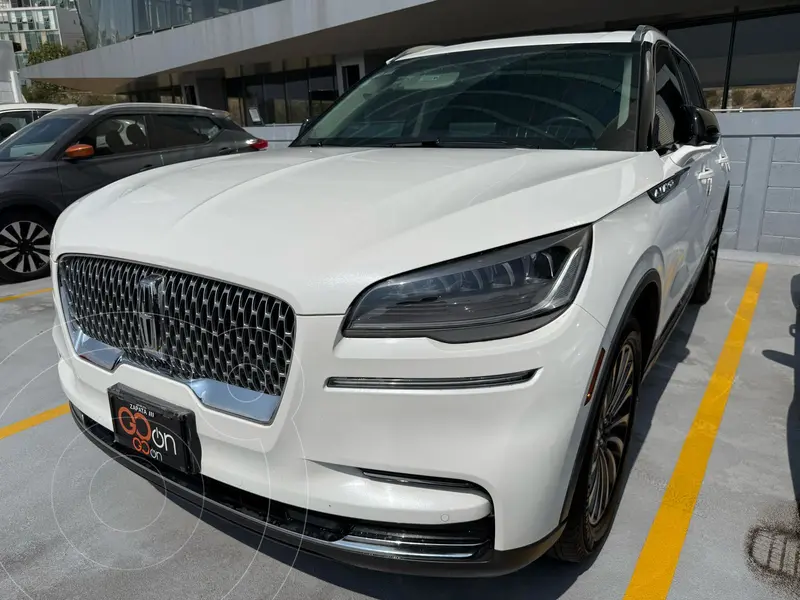 Foto Lincoln Aviator Reserve usado (2022) color Blanco financiado en mensualidades(enganche $269,502 mensualidades desde $20,609)