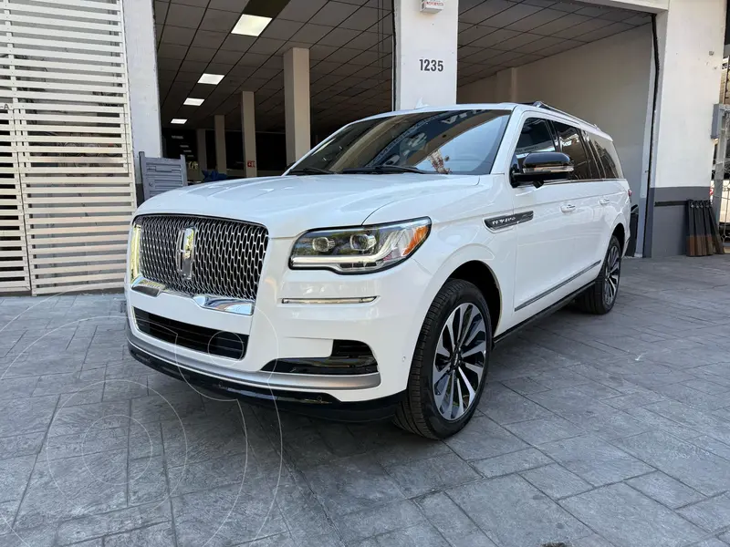 Foto Lincoln Navigator Reserve Larga usado (2023) color Blanco precio $1,749,900