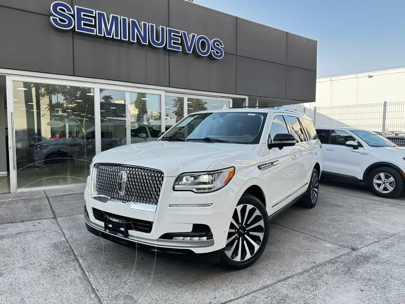 Foto Lincoln Navigator Reserve usado (2023) color Blanco financiado en mensualidades(enganche $330,000 mensualidades desde $37,048)