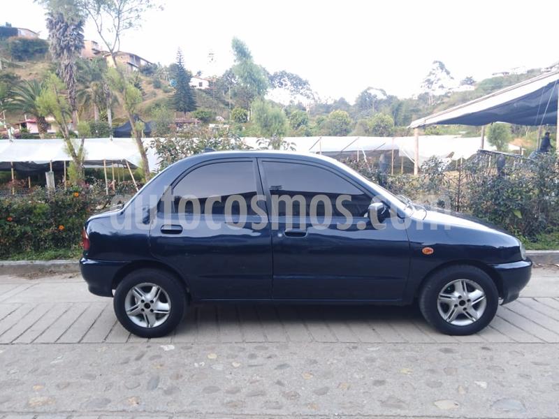 Mazda 121 LX usado (1998) color Azul precio $8.000.000