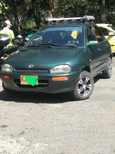 1998 Mazda 121 LX