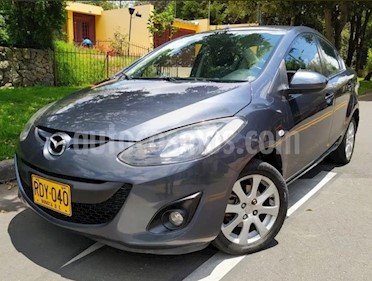 Mazda 2 Sedan 1.5L Aut usado (2011) color Gris precio $26.500.000