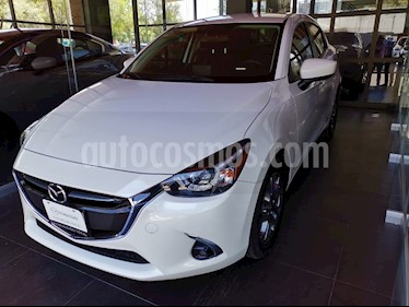 Foto venta Auto usado Mazda 2 Sedan i Grand Touring Aut (2019) color Blanco Perla precio $275,000