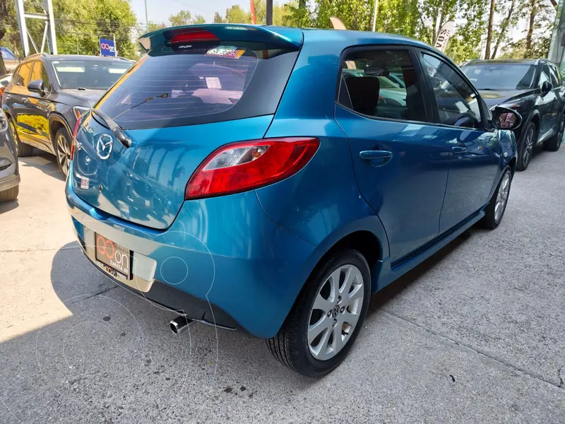mazda 2-sedan