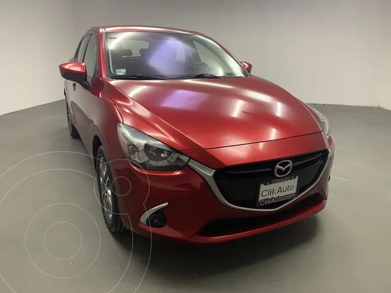 Foto Mazda 2 Sedan i Grand Touring Aut usado (2019) color Rojo financiado en mensualidades(enganche $45,000 mensualidades desde $7,000)