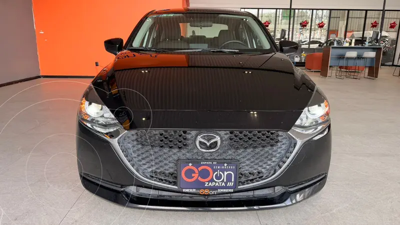 mazda 2-sedan