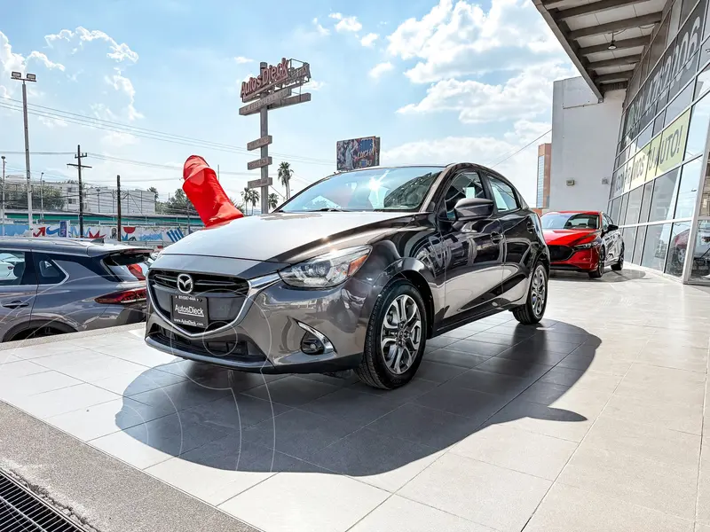 Foto Mazda 2 Sedan i Grand Touring Aut usado (2019) color Gris Oscuro financiado en mensualidades(enganche $48,180 mensualidades desde $4,930)