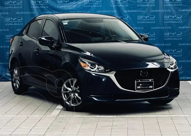 Foto Mazda 2 Sedan i Sport usado (2023) color Azul financiado en mensualidades(enganche $124,982 mensualidades desde $5,369)