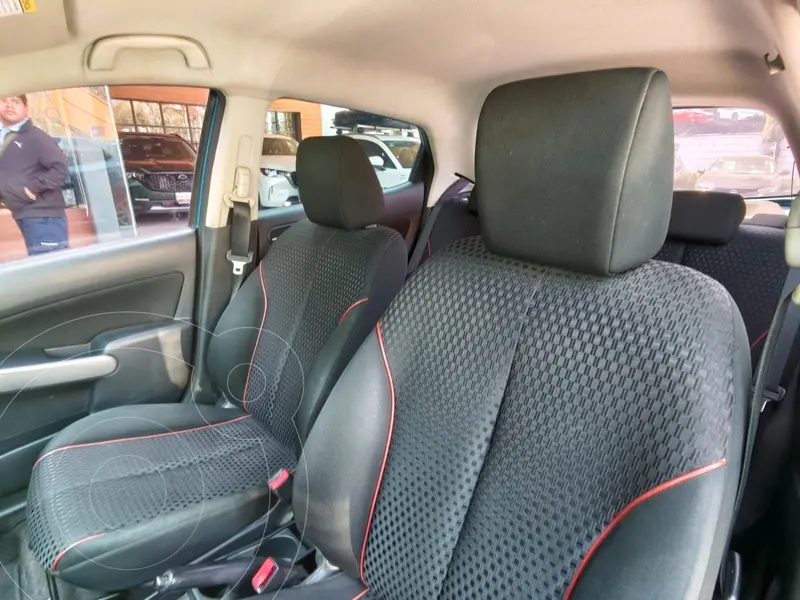 mazda 2-sedan