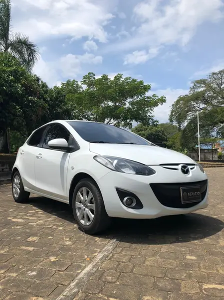 2015 Mazda 2 Prime