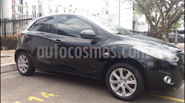 foto Mazda 2 1.5 5P usado (2013) color Negro precio $18.000.000