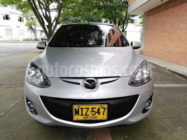 Mazda 2 Sport 1.5L usado (2013) color Plata precio $18.000.000
