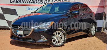 Mazda 2 i Touring Aut usado (2019) color Negro precio $225,000