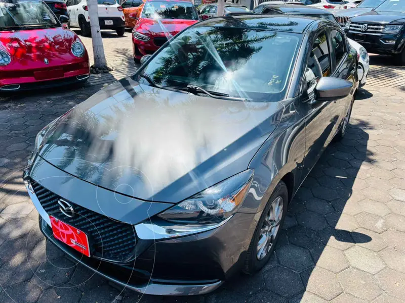 Foto Mazda 2 i Sport usado (2023) color Gris financiado en mensualidades(enganche $66,381 mensualidades desde $5,896)
