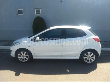 Foto venta Auto Seminuevo Mazda 2 Touring Aut (2013) color Blanco precio $138,000