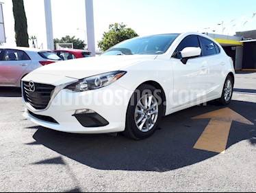 Foto venta Auto Seminuevo Mazda 3 Hatchback i Touring (2016) color Blanco Perla precio $220,000
