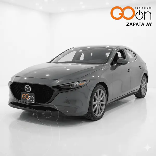 Foto Mazda 3 Hatchback Signature usado (2025) color MAZPOLIMETAL precio $495,000