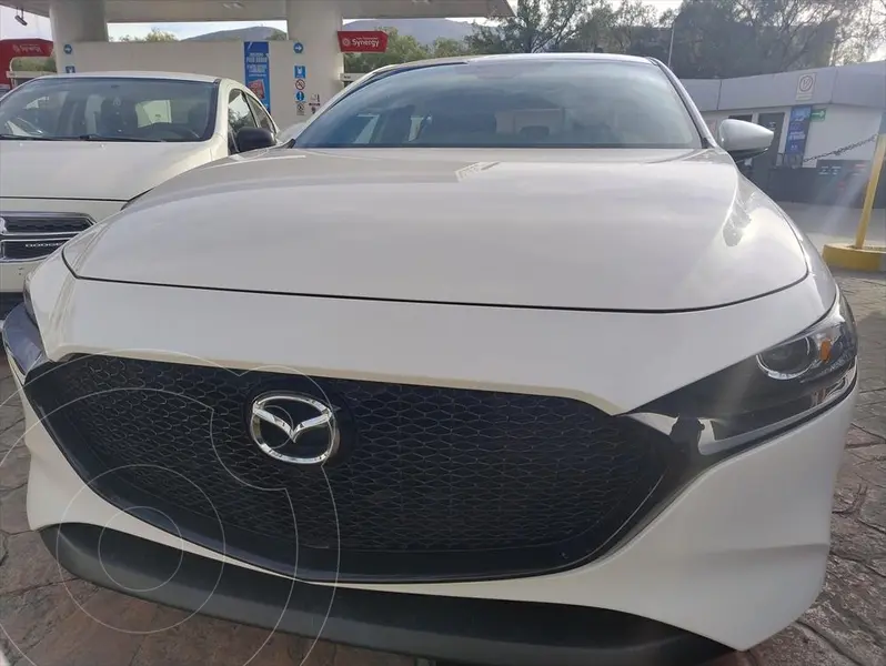 Foto Mazda 3 Hatchback GRAND TOURING usado (2020) color Blanco precio $398,000