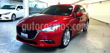 foto Mazda 3 Hatchback i Grand Touring Aut usado (2018) color Rojo precio $335,000