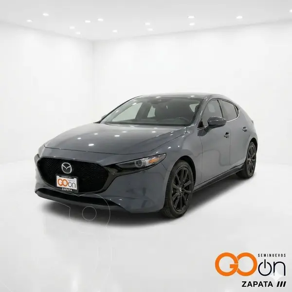 Foto Mazda 3 Hatchback Signature usado (2025) color MAZCGRIS POLYMETAL precio $480,000
