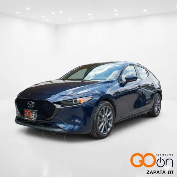 Foto Mazda 3 Hatchback i Sport usado (2020) color MAAZUL MARINO precio $295,000